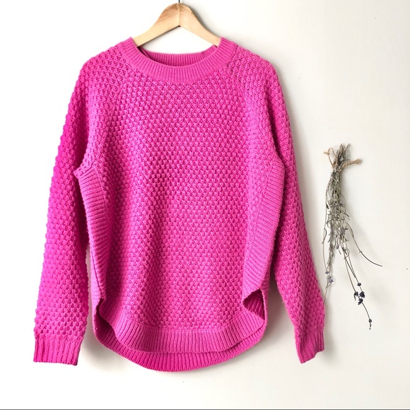 Vero Moda Sweaters - Vero Moda | Chunky Knit Curved Hemline Sweater